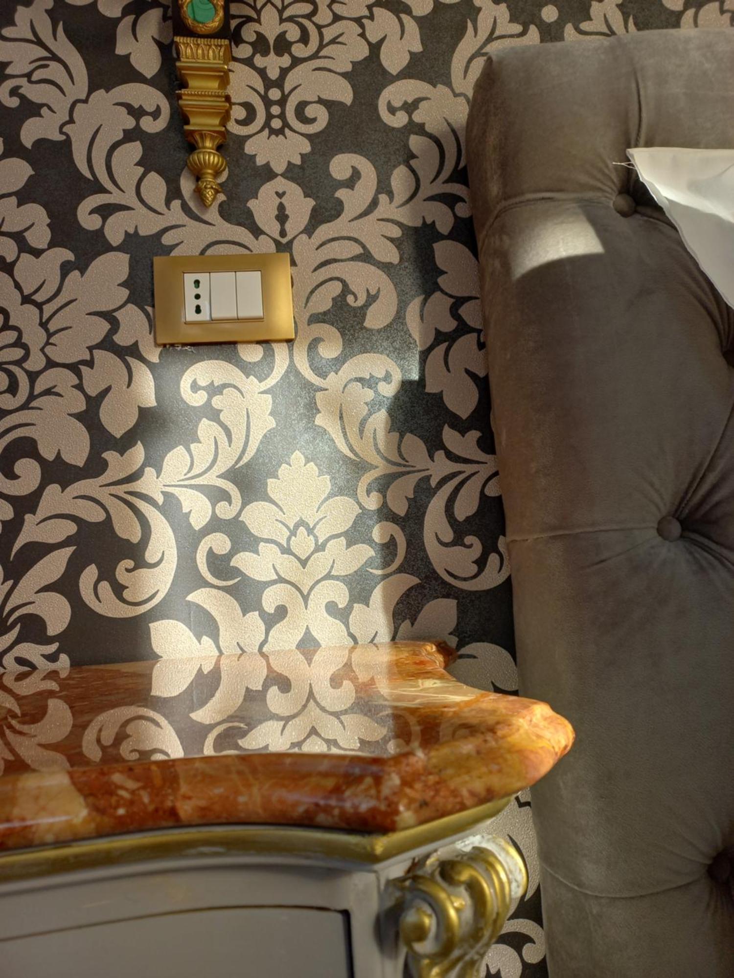 Deluxe Room,1655242999:JPEG